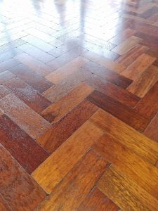 Restaurant Floor Cleaning | Wood Floor Cleaning