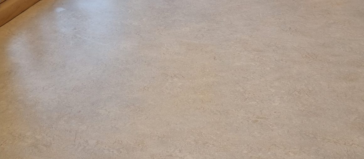 Credit Union Marmoleum Floor Cleaning & Polishing